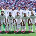 مدبولي بين الجماهير.. رئيس الوزراء يتابع مباراة مصر وبلجيكا من Fan Zone بالعاصمة الإدارية