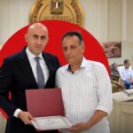 “أمسك بمؤخرتي لمنعي من الهاتريك”.. هالاند يفضح خطة مدافع بورتو للحد من خطورته!
